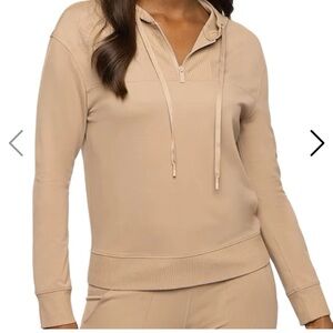 Travis Mathew Women's Horizon Line 1/4 Zip Ponte Hoodie